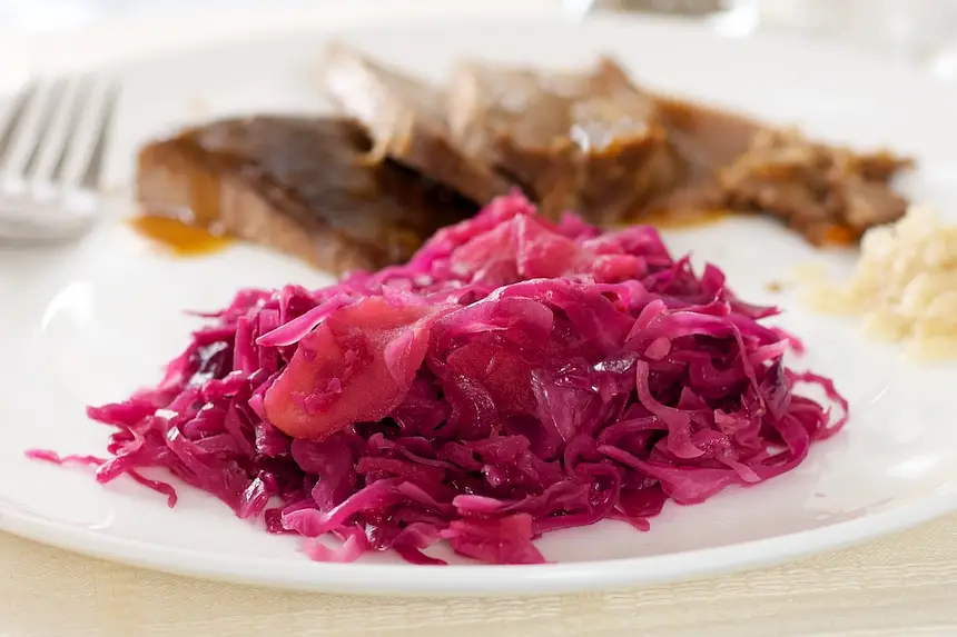 Suss-Saures Rotkraut (Sweet-And-Sour Red Cabbage)