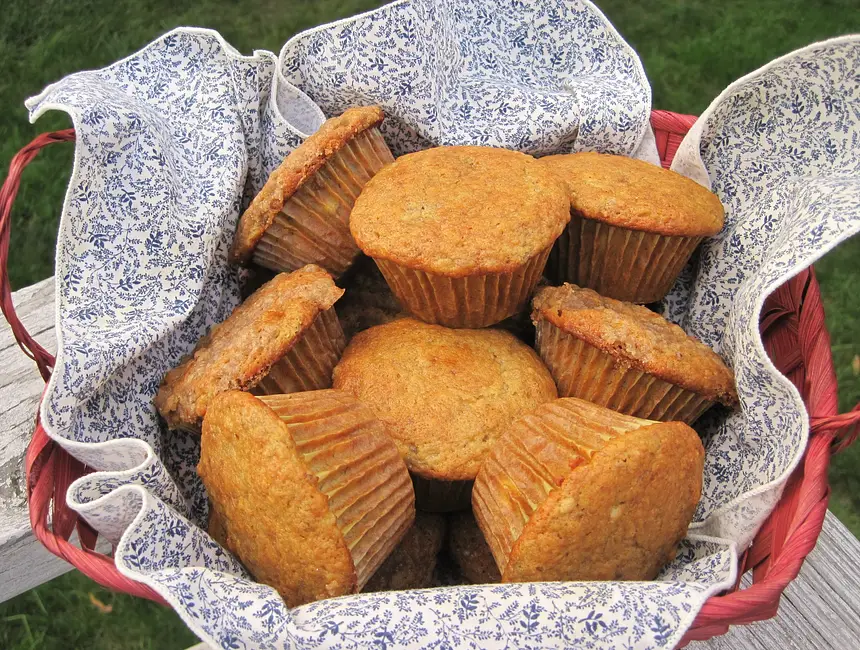 Kids-Cook: Banana Nut Muffins