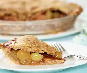 Apple Grape Berry Pie