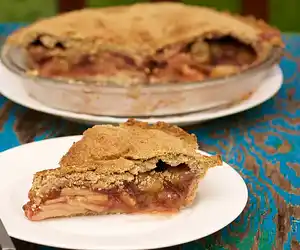 Apple Grape Berry Pie (Healthier Version)