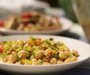 Cumin Spiced Chick-Pea Salad with Bell Pepper 