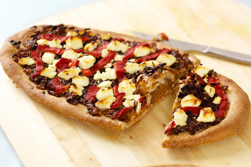 Caramelized Onion, Roasted Bell Pepper & Goat Cheese Flatbread 