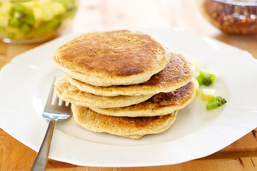 Whole Wheat Buttermilk Pancakes