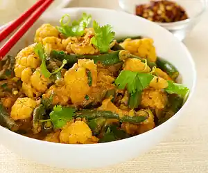 Thai Cauliflower Curry 