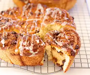 Chocolate & Nut Cinnamon Rolls