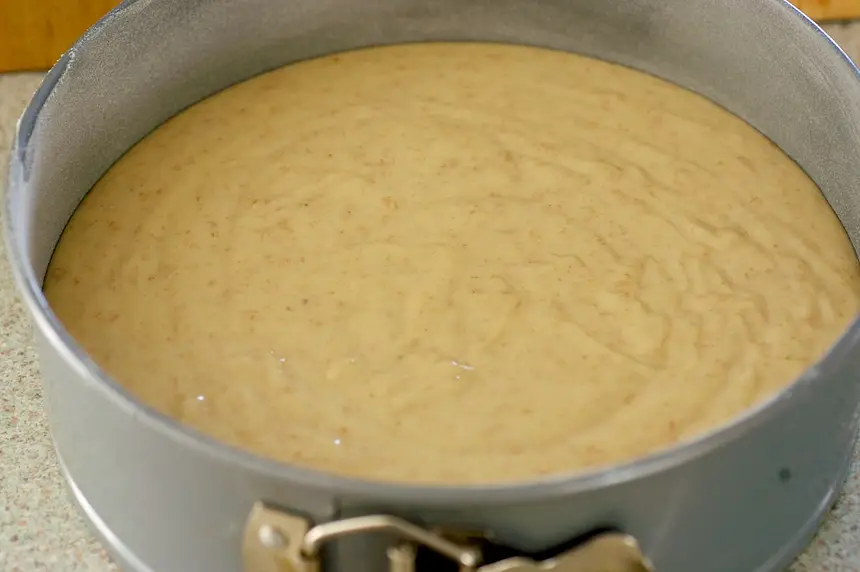 Prepare the batter.