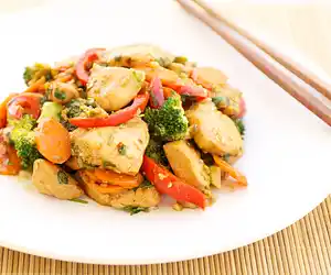 Quick Broccoli & Chicken Stir-Fry