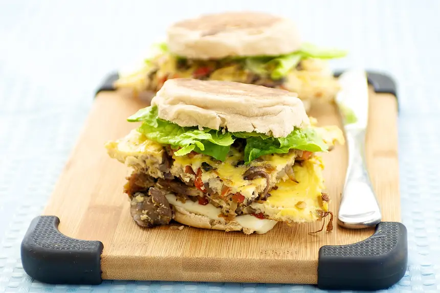 Smoked Mozzarella, Spinach, & Pepper Omelet Sandwiches