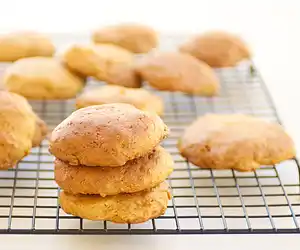 Chewy Applesauce & Peanut Butter Cookies