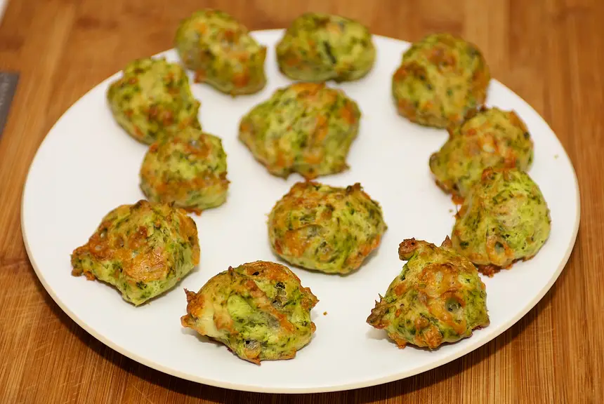 Spinach-Cheese Puffs