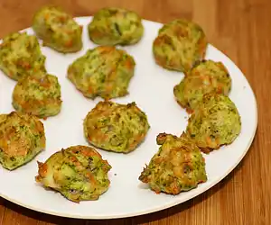 Spinach-Cheese Puffs