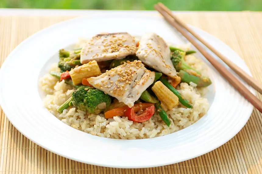 Wok-Seared Mahi Mahi with Stir-Fried Vegetables