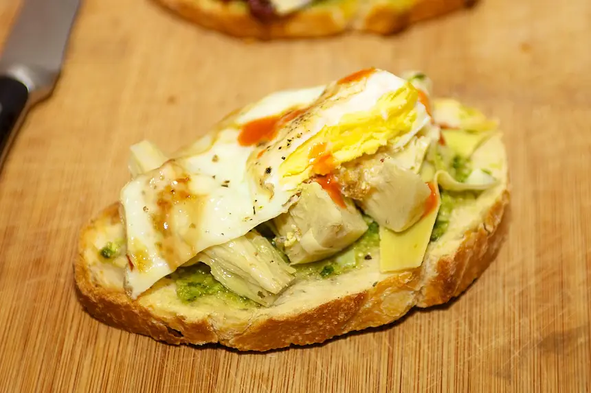 Artichoke Hearts, Basil Pesto & Fried Egg Crostini 