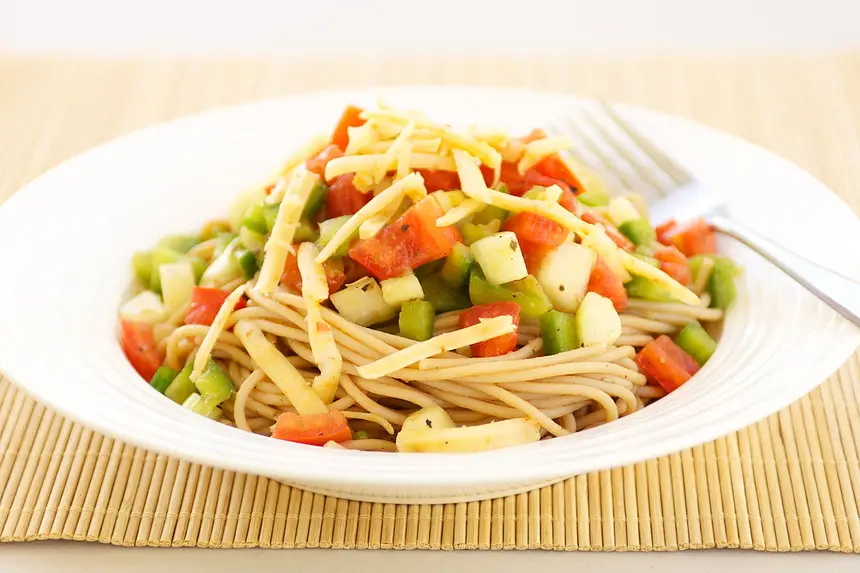 Cheddar Spaghetti Vegetable Salad