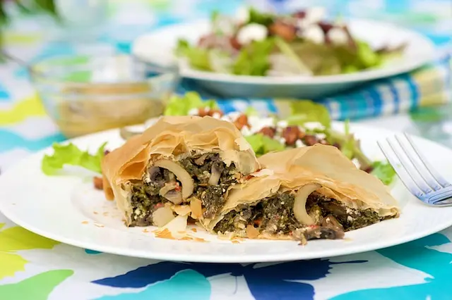 Spinach, Mushroom & Red Pepper Strudel