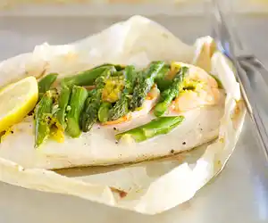 Tilapia En Papillote with Asparagus & Shrimp