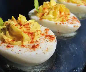 Easy Deviled Eggs