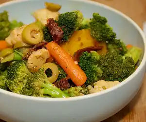 Mediterranean Broccoli & Cauliflower Salad