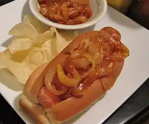 New York-Style Hot Dog Onions