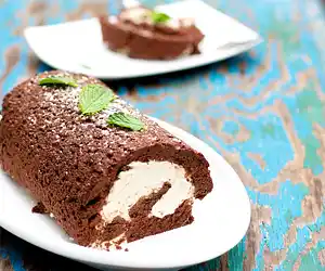 Chocolate Roulade with Coffee Cream