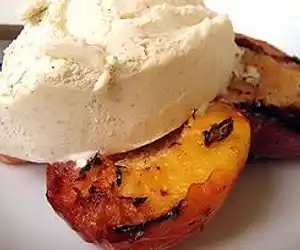 Grilled Peaches & Vanilla Bean Ice Cream