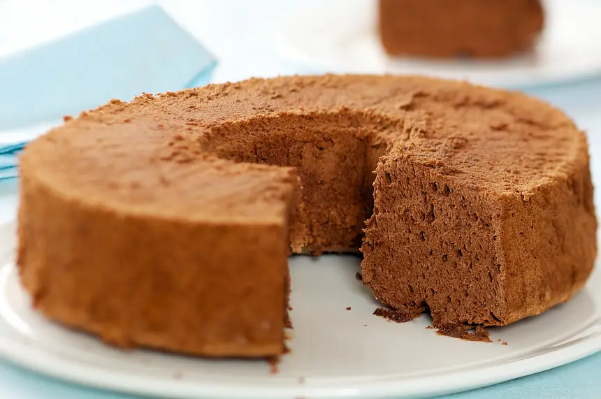 Light Chocolate Angel Food Cake
