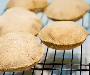 100% Whole Wheat Pita Bread