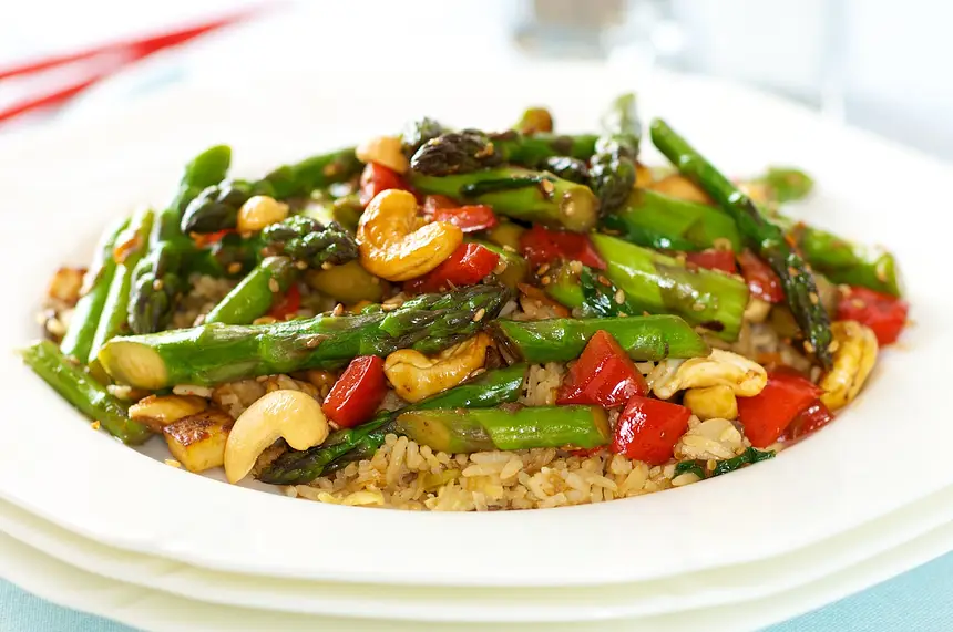 Asparagus Cashew Stir-Fry