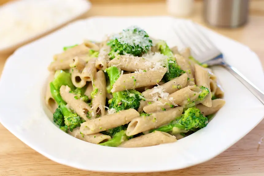 Light Alfredo Pasta