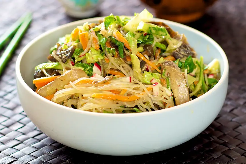 Asian Noodle, Cucumber & Lettuce with Peanut Sauce