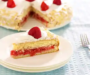 Strawberry Meringue Cake