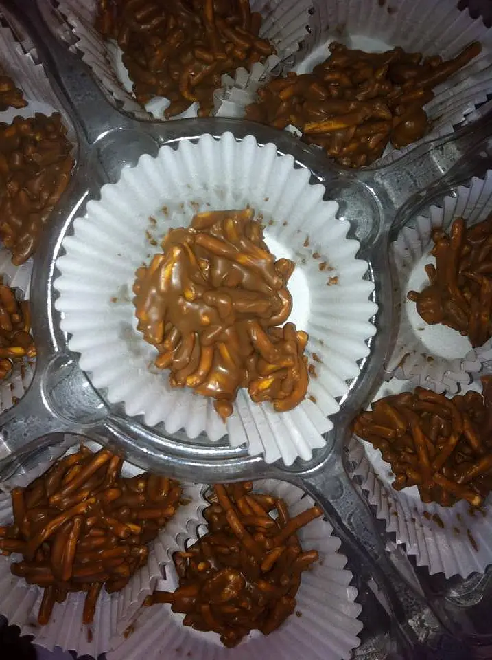 Chow Mein Noodle Cookies