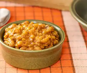 Traditional Crockpot Boston Baked Beans