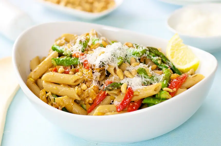 Lemon Pasta with Asparagus & Pine Nuts