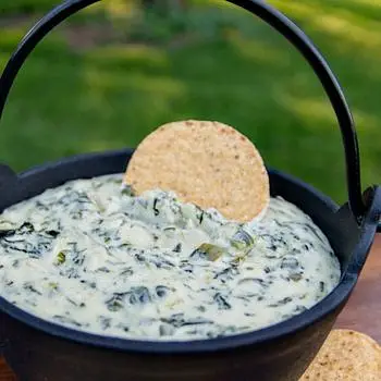 Easy Spinach Artichoke Dip