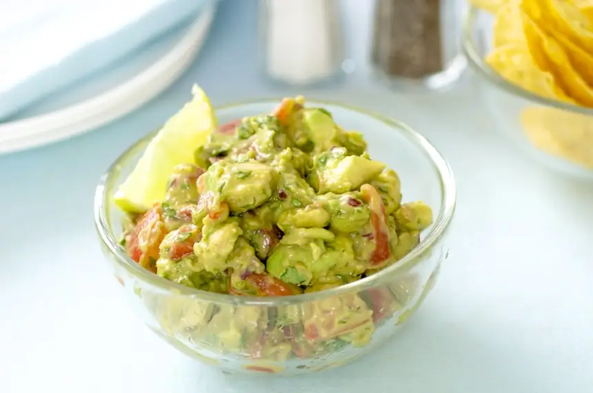Fresh Tomato Salsa (Salsa De Jitomate Cruda)