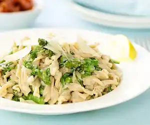Creamy Asparagus Pasta
