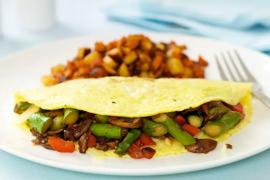 Aspragus, Bell Pepper & Mushroom Omelette 