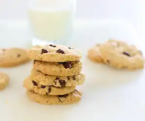 Chicago Crunchy Chocolate Chip Cookies