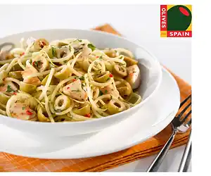 Spaghetti with Chicken & Spanish Green Olives