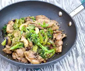 Stir-Fry Chicken & Broccoli