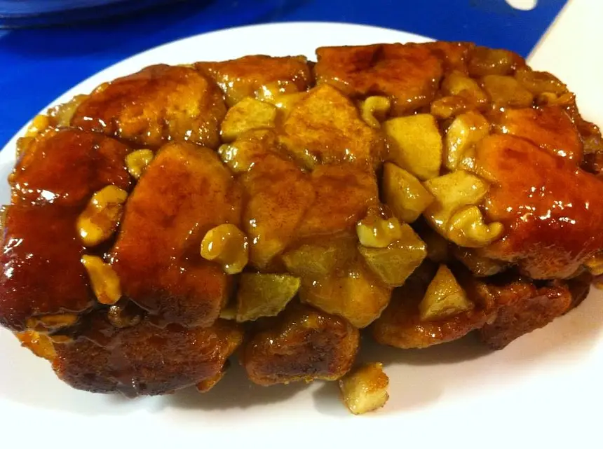 Apple & Walnut Monkey Bread