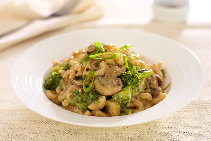 Maccaroni & Cheese with Vegetables