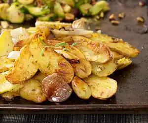 Garlicky Roasted Fingerling Potatoes