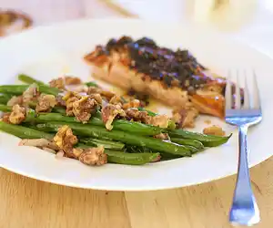 Green Beans with Walnuts & Tarragon