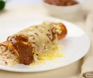 Quick & Easy Cheese Or Chicken Enchiladas