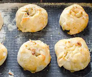 Knishes