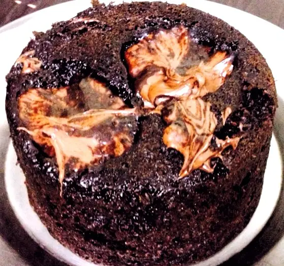 Eggless Chocolate Cake with Molten Choclate Fillings