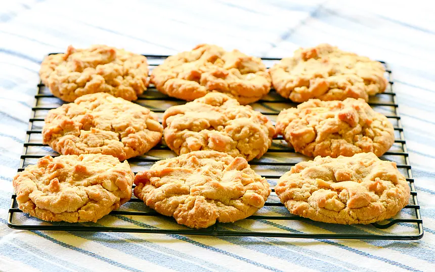 Peanut-Butter Butter Cookies