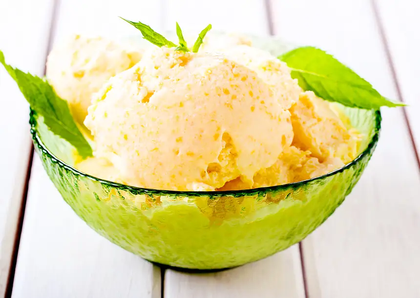 Quick Peach Ice Cream